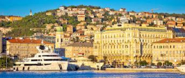 kvarner-04 image Pogled na grad Rijeku s mora